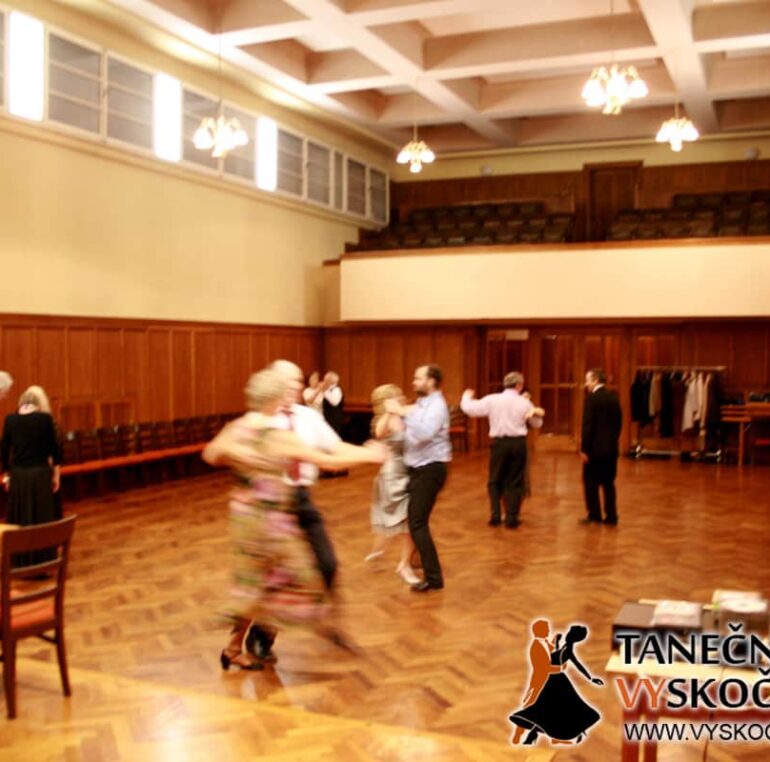 tanecni-kurzy-praha-karlovo-namesti-03